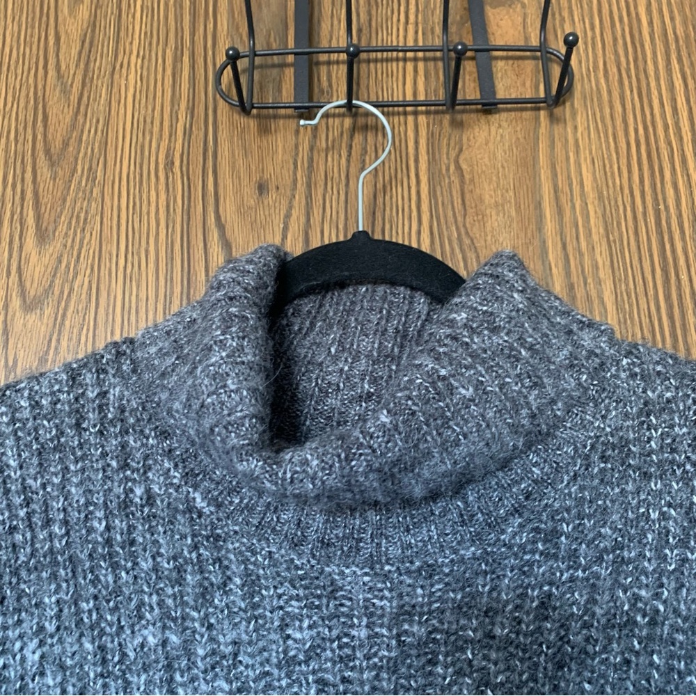 Tunic Sweater - Picture 5 of 5